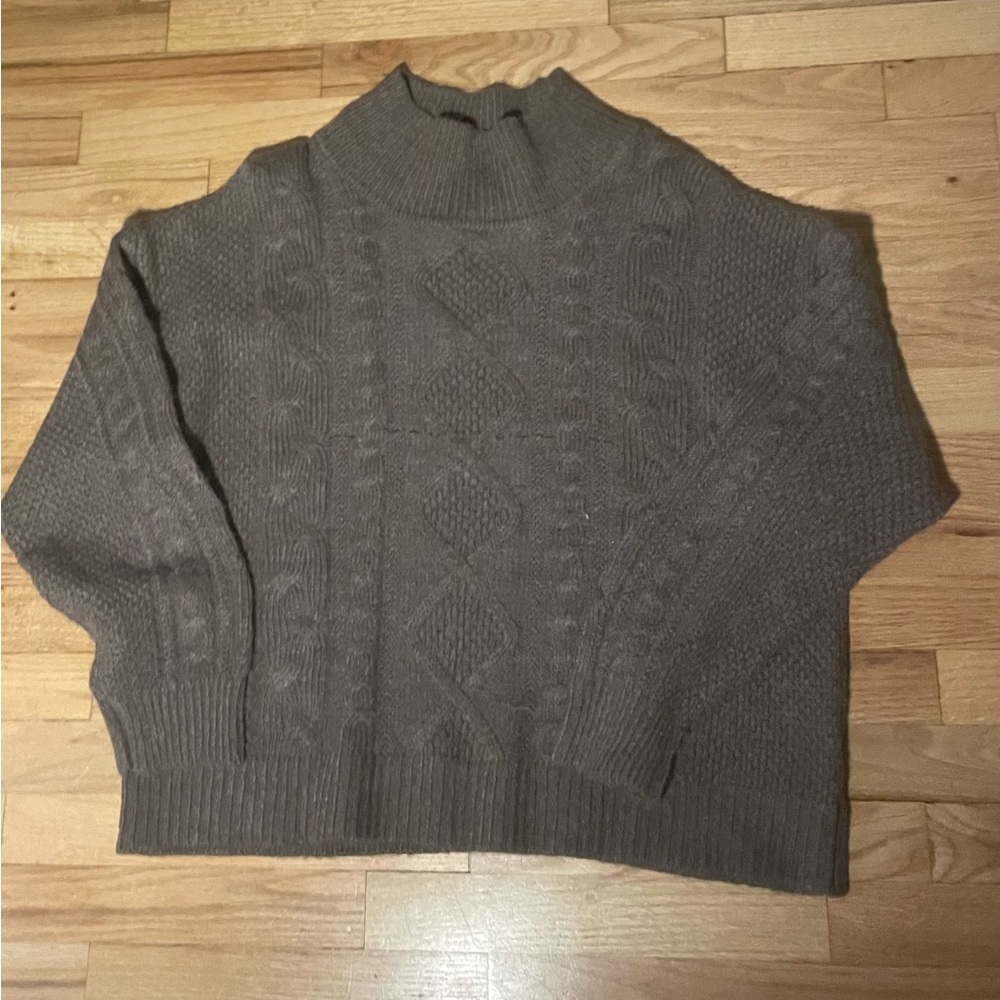 Cozy Brown Turtleneck Cable Knit Sweater Size L